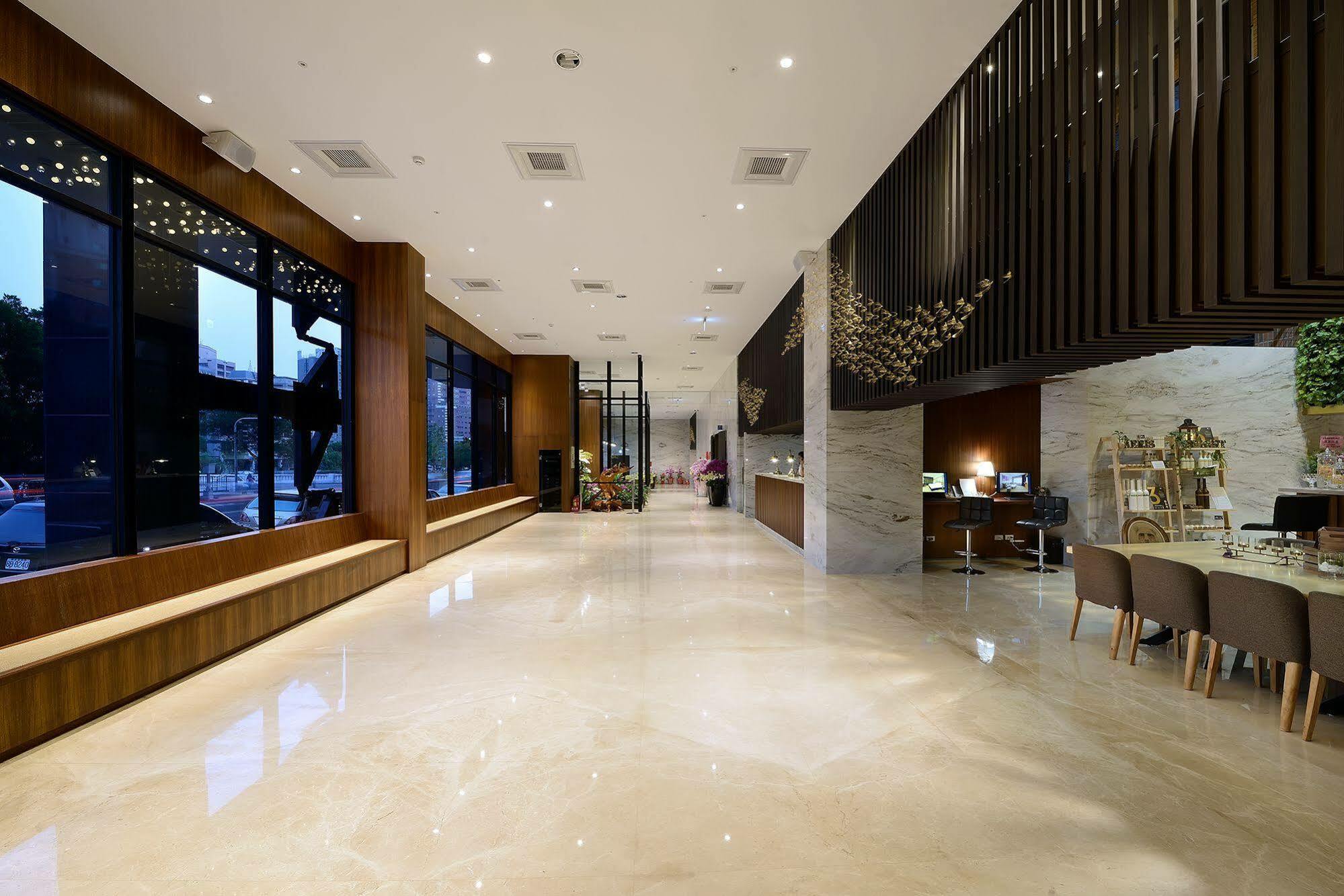 Aeris International Hotel Taichung Eksteriør billede